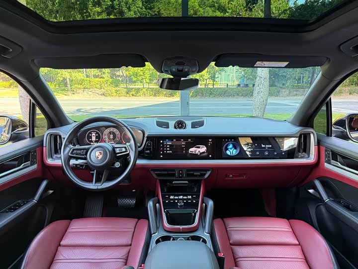 Фото 5 - Porsche Cayenne