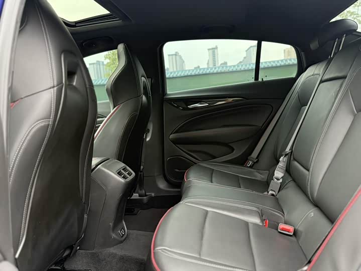 Фото 5 - Buick Regal