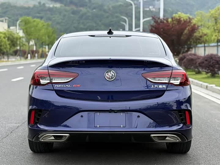 Фото 8 - Buick Regal