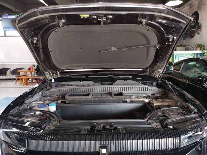 Фото 10 - Chery iCar 03