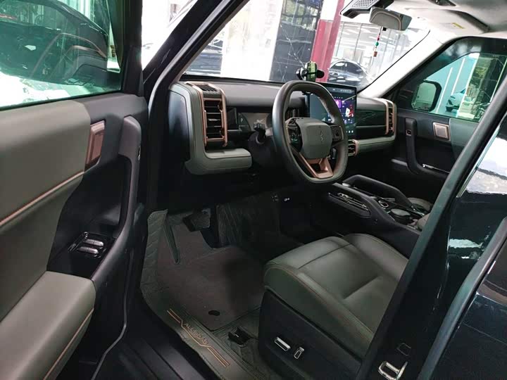 Фото 13 - Chery iCar 03