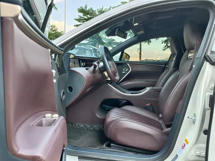 Фото 10 - Avatr 11