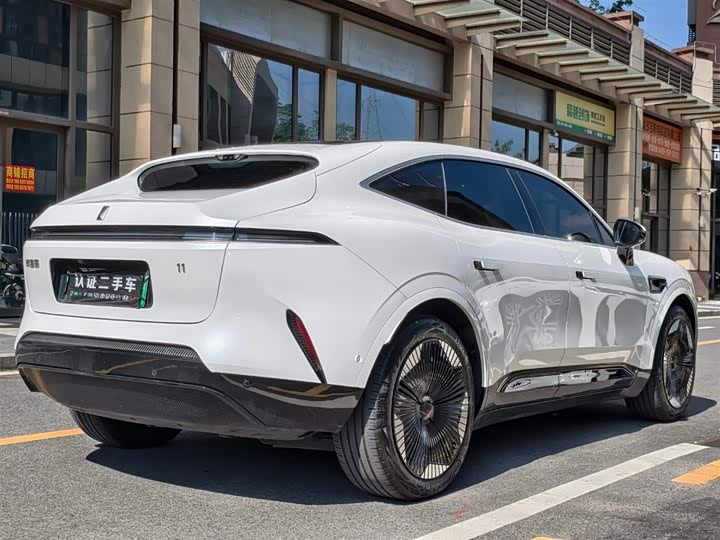 Фото 4 - Avatr 11