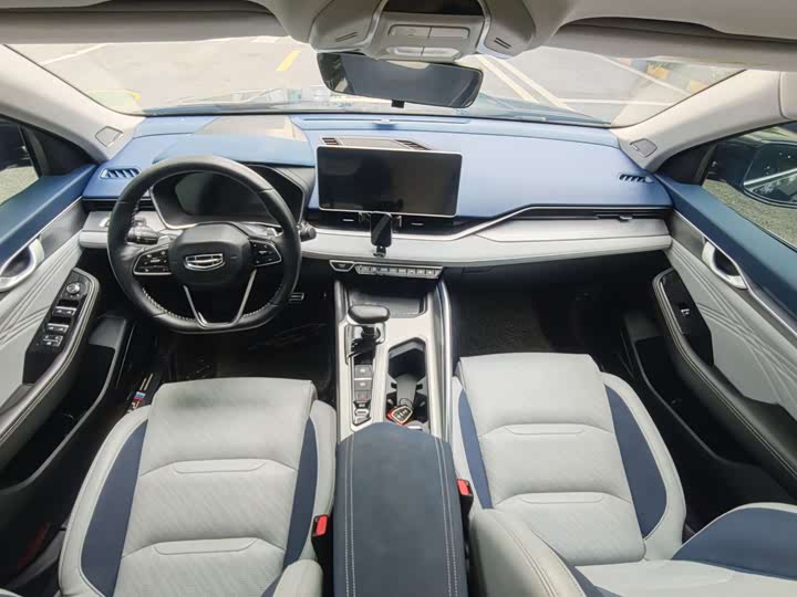 Фото 16 - Geely Preface