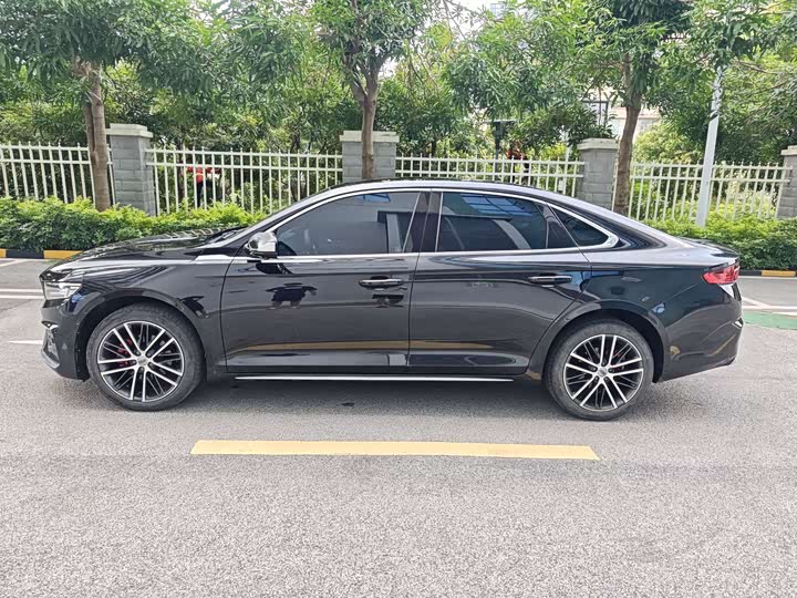 Фото 7 - Geely Preface