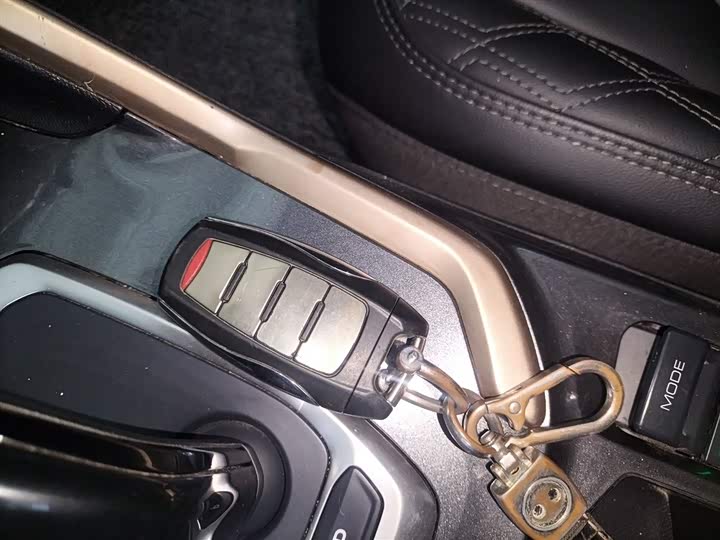 Фото 9 - Haval H6