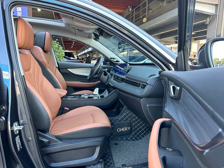 Фото 17 - Chery Tiggo 8 Plus