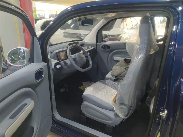 Фото 16 - Bestune Pony