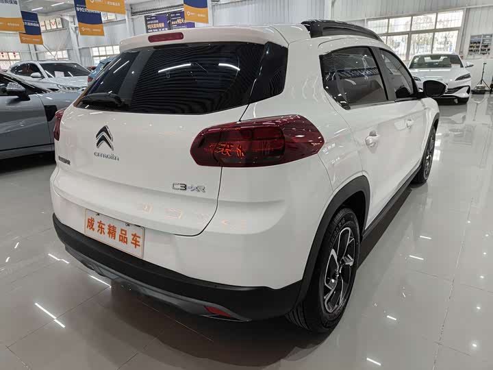 Фото 6 - Citroen C3-XR