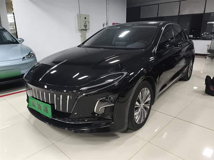 Фото 1 - Hongqi E-QM5