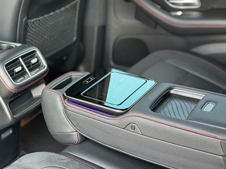 Фото 11 - Mercedes-Benz GLE-Class AMG