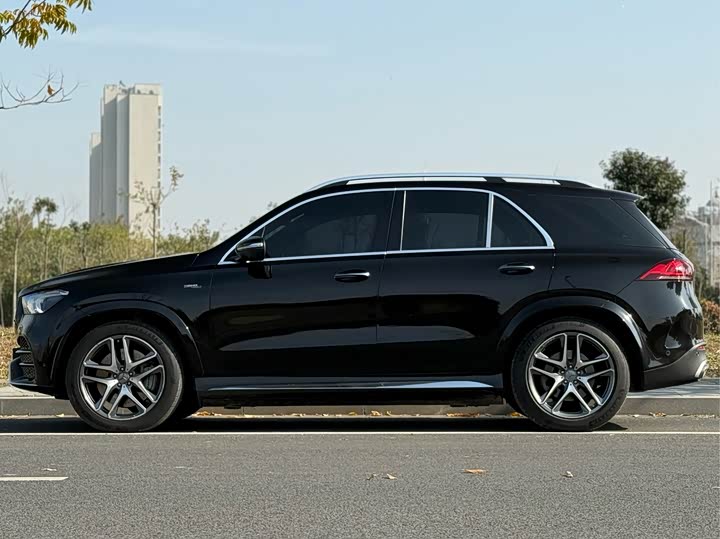Фото 4 - Mercedes-Benz GLE-Class AMG