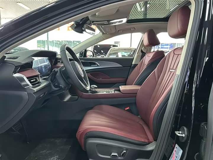 Фото 5 - Hongqi H5