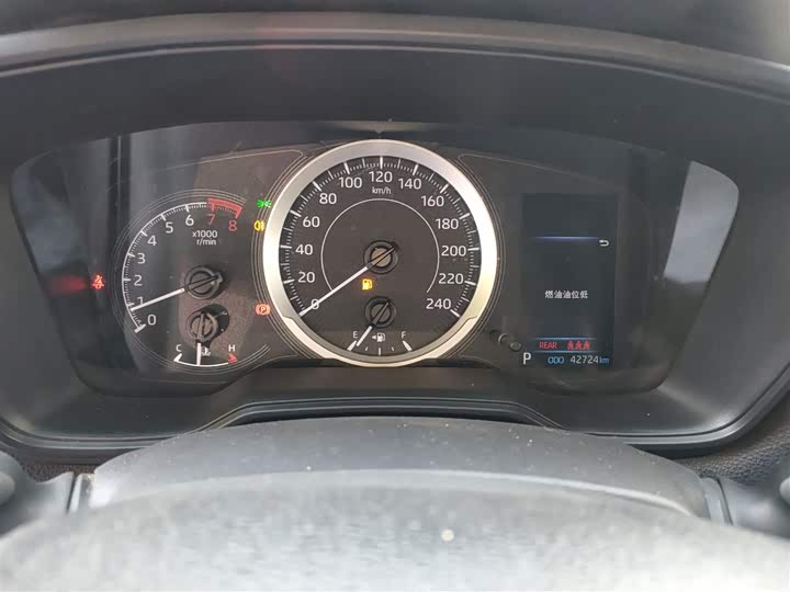 Фото 12 - Toyota Corolla Cross