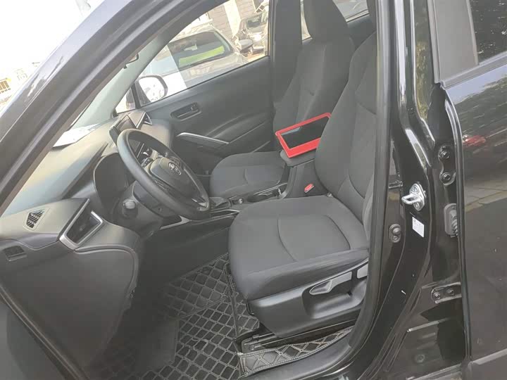 Фото 15 - Toyota Corolla Cross