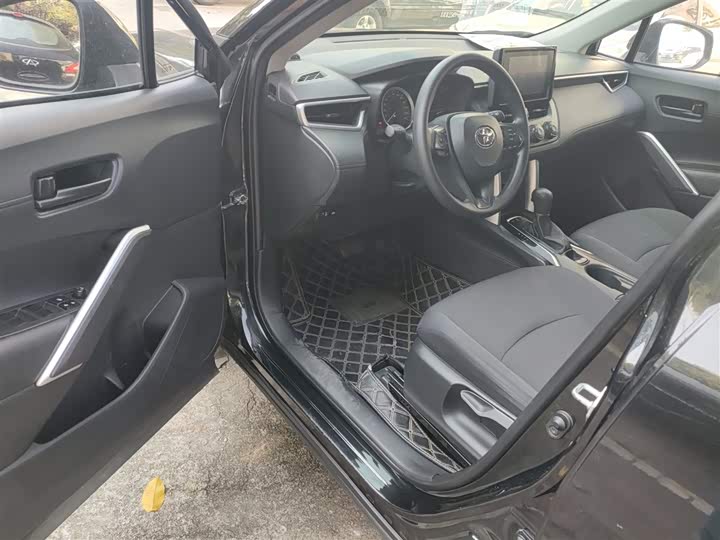 Фото 16 - Toyota Corolla Cross