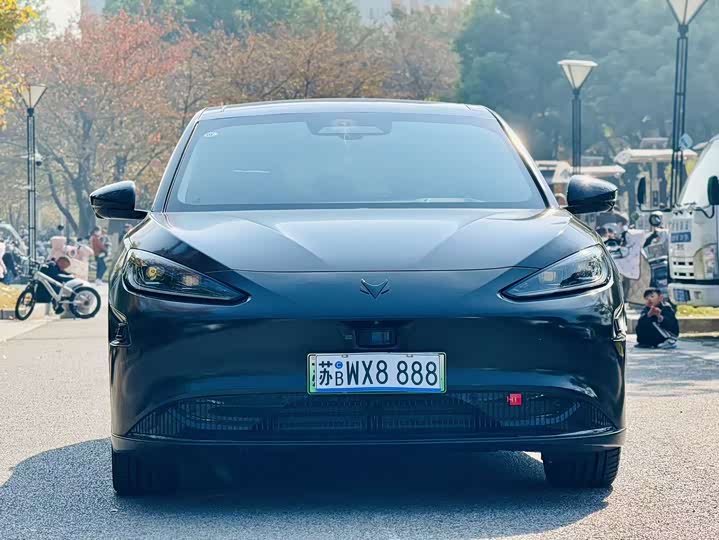 Фото 2 - BAIC Arcfox Alpha S