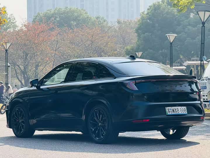 Фото 6 - BAIC Arcfox Alpha S