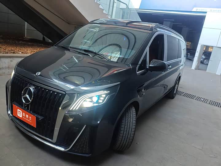 Фото 1 - Mercedes-Benz Vito