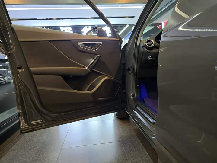 Фото 5 - Audi Q2L