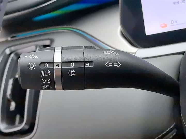 Фото 21 - BYD Song L