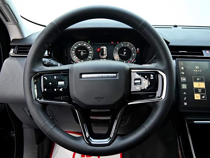 Фото 18 - Land Rover Range Rover Velar