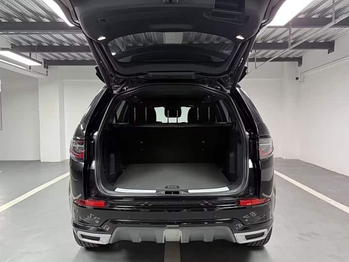 Фото 17 - Land Rover Discovery Sport