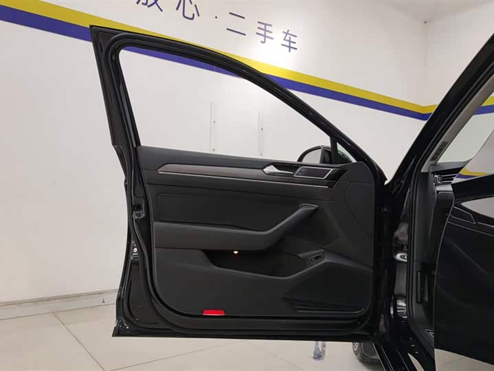 Фото 7 - Volkswagen Magotan