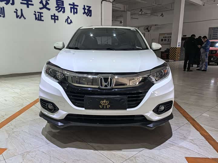 Фото 2 - Honda Vezel