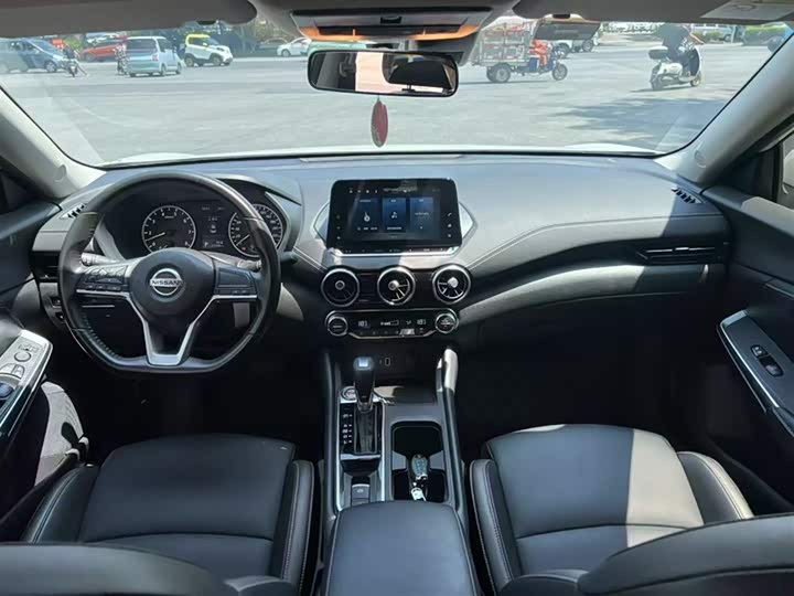 Фото 8 - Nissan Sylphy