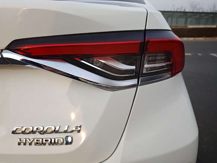 Фото 11 - Toyota Corolla