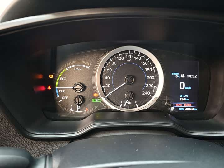 Фото 15 - Toyota Corolla