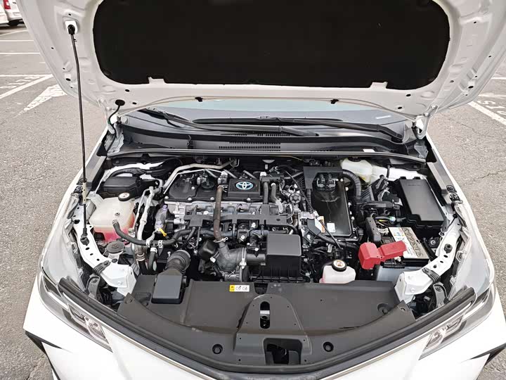 Фото 9 - Toyota Corolla