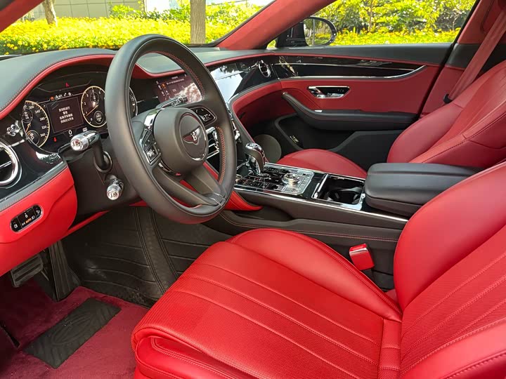 Фото 3 - Bentley Flying Spur