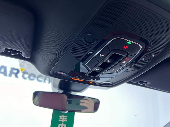 Фото 27 - Audi Q5L