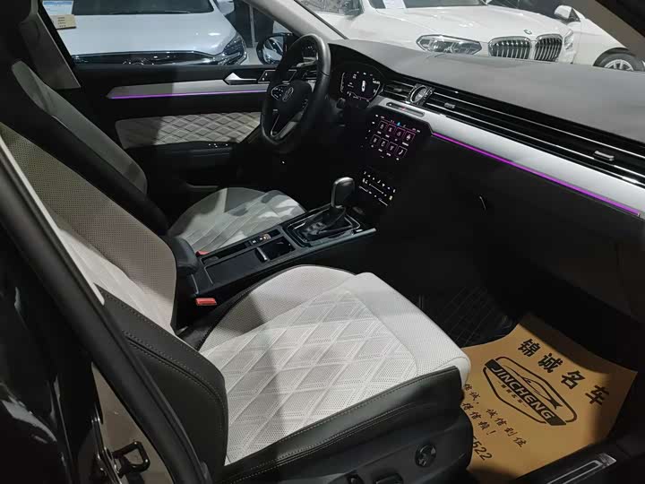 Фото 7 - Volkswagen Magotan