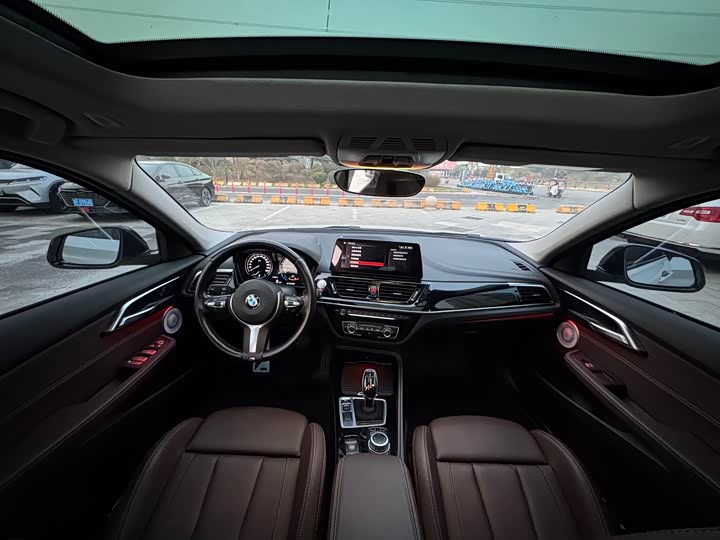 Фото 10 - BMW 1 Series