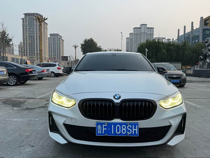 Фото 13 - BMW 1 Series