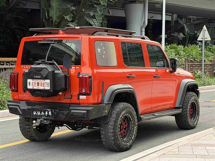 Фото 5 - Tank 300