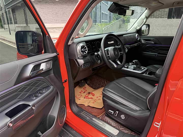 Фото 6 - Tank 300