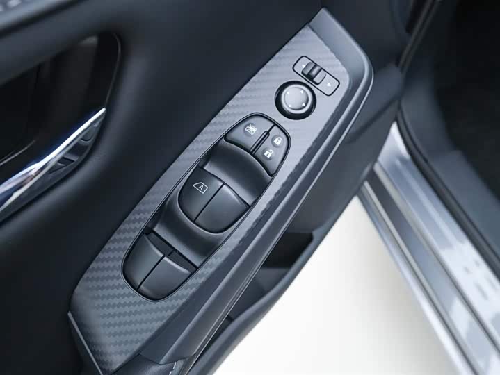 Фото 23 - Nissan Sylphy