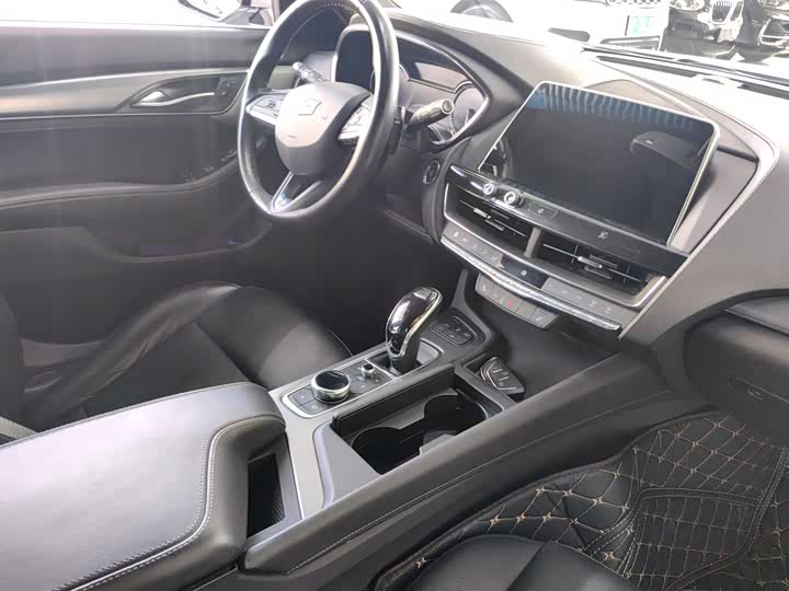 Фото 7 - Cadillac CT5