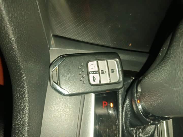 Фото 9 - Honda Civic