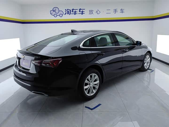 Фото 3 - Chevrolet Malibu XL