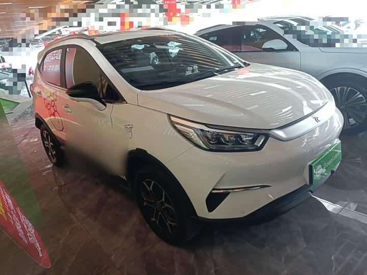 Фото 4 - BYD Yuan Pro