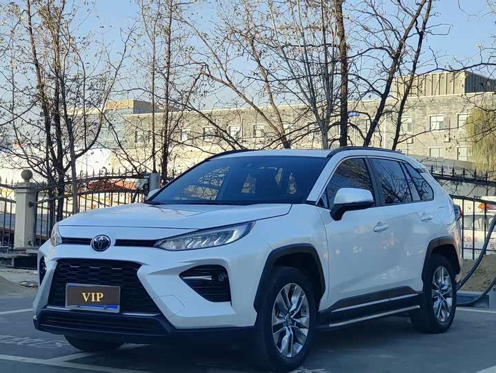 Фото 1 - Toyota Wildlander