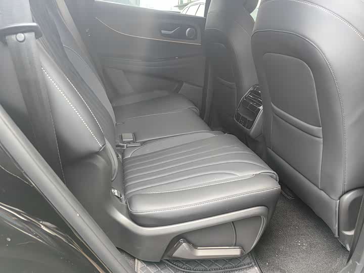 Фото 10 - Chery Tiggo 9