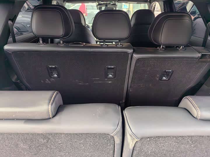 Фото 12 - Chery Tiggo 9