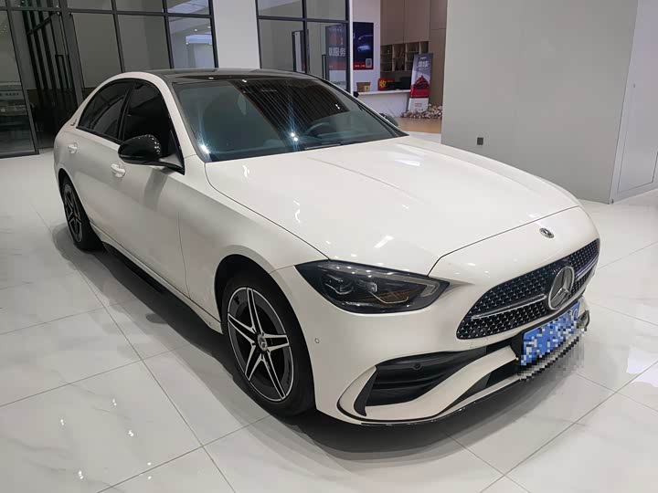 Фото 3 - Mercedes-Benz C-Class