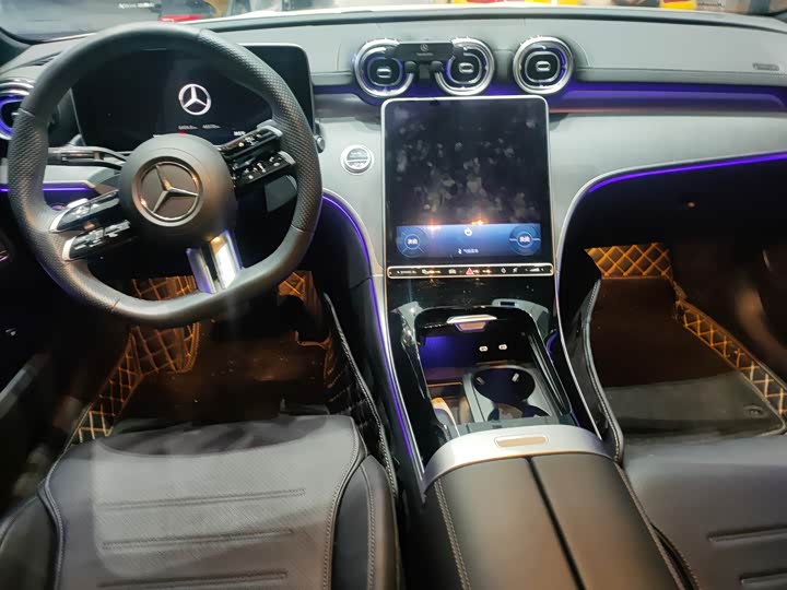 Фото 5 - Mercedes-Benz C-Class